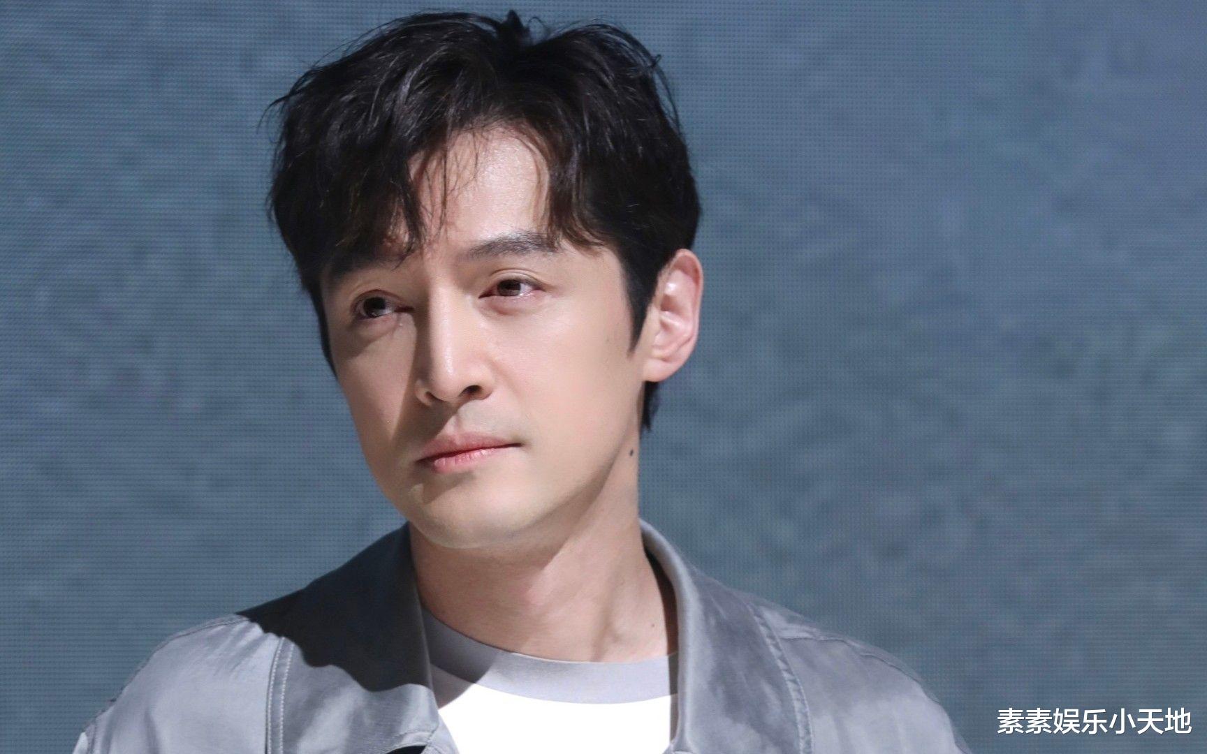 胡歌删除消极动态，网友猜测他已经严重抑郁，精神状态惹人担心