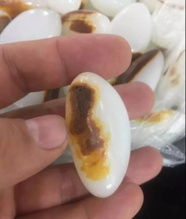 撕开假皮！玩籽料不打眼，进来看！