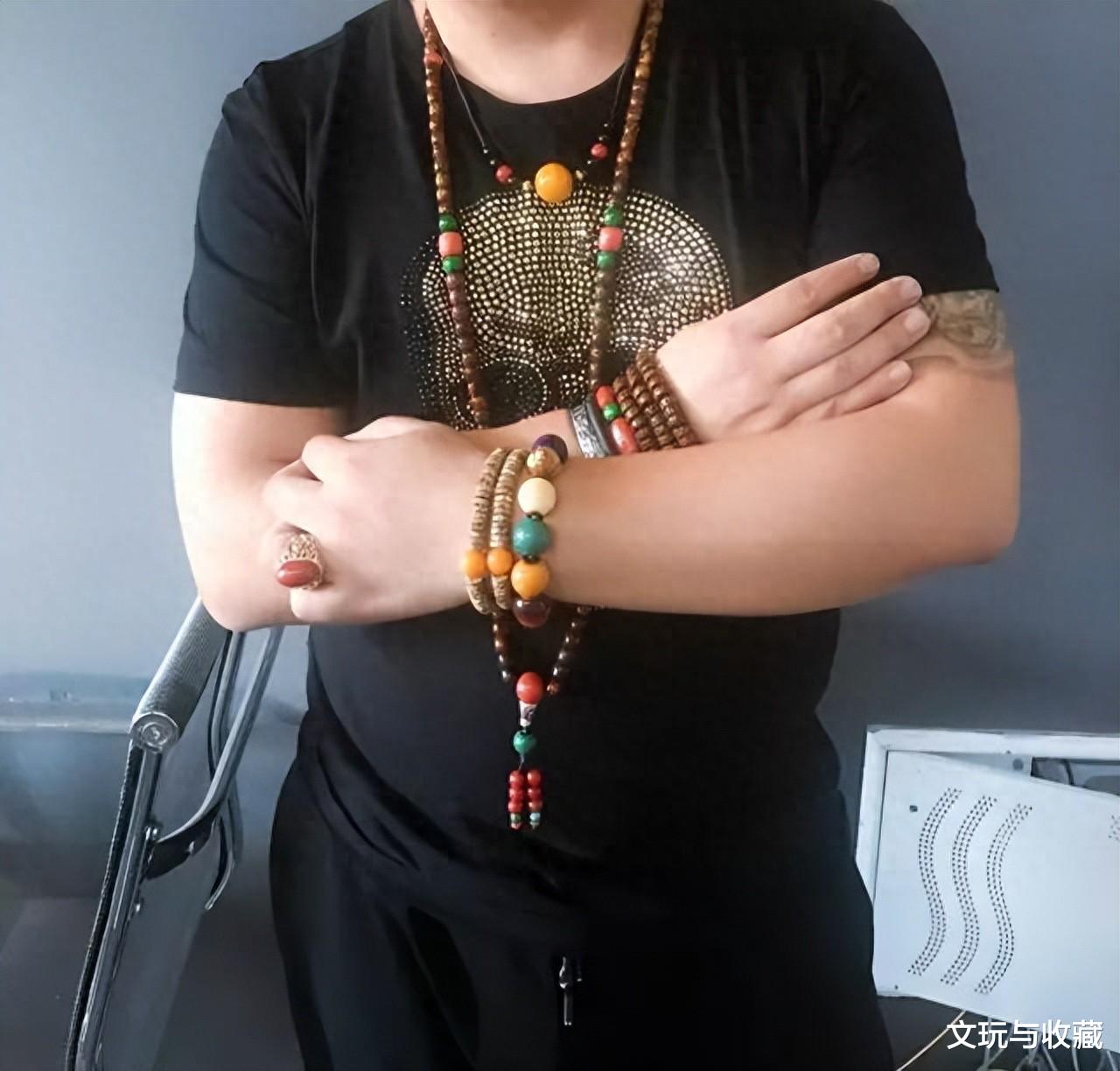 我是一个文玩男,贪财好色一身正气,谈笑风生却不动情的俗人