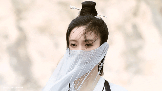 她到底是怎么洗白的?