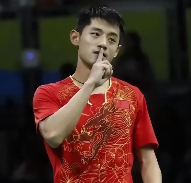 景甜|景甜称19年差点丢失自己,受这大委屈微笑面对!在寂寞中学会宽容