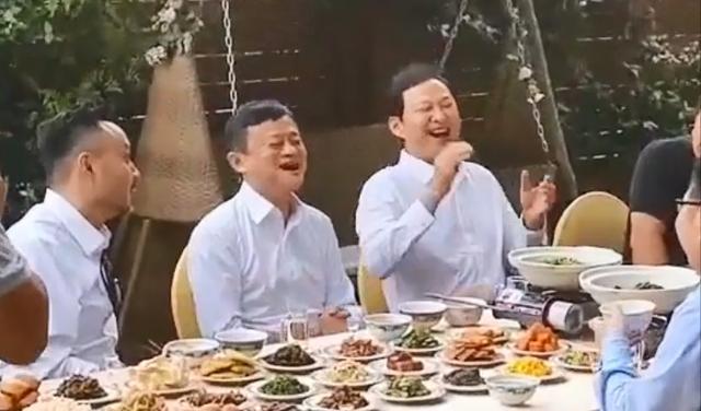 吴倩|马云办家宴豪宅曝光,身材发福尽显憔悴,汪涵侧身赔笑尽显卑微