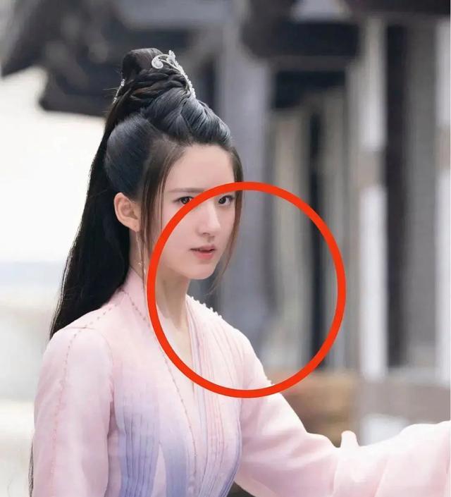 生图|多位女明星生图现场:胖瘦、身高、皮肤,都跟精修图有出入