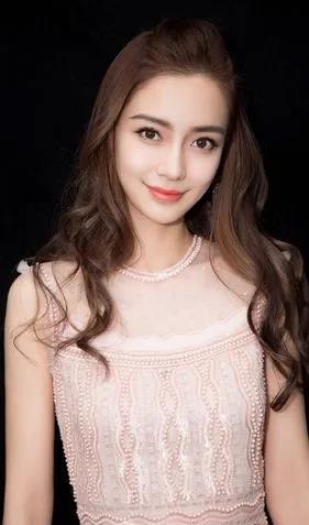 长得“歪瓜裂枣”,整得“美若天仙”,这4位女星全都靠脸逆天改命