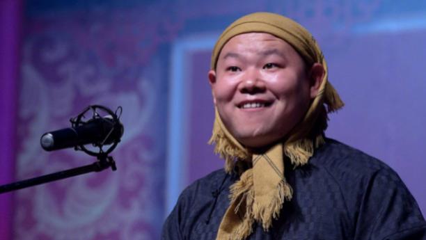 岳云鹏|曝岳云鹏包养女学生致对方怀孕产子，超多细节被扒让风波愈演愈烈