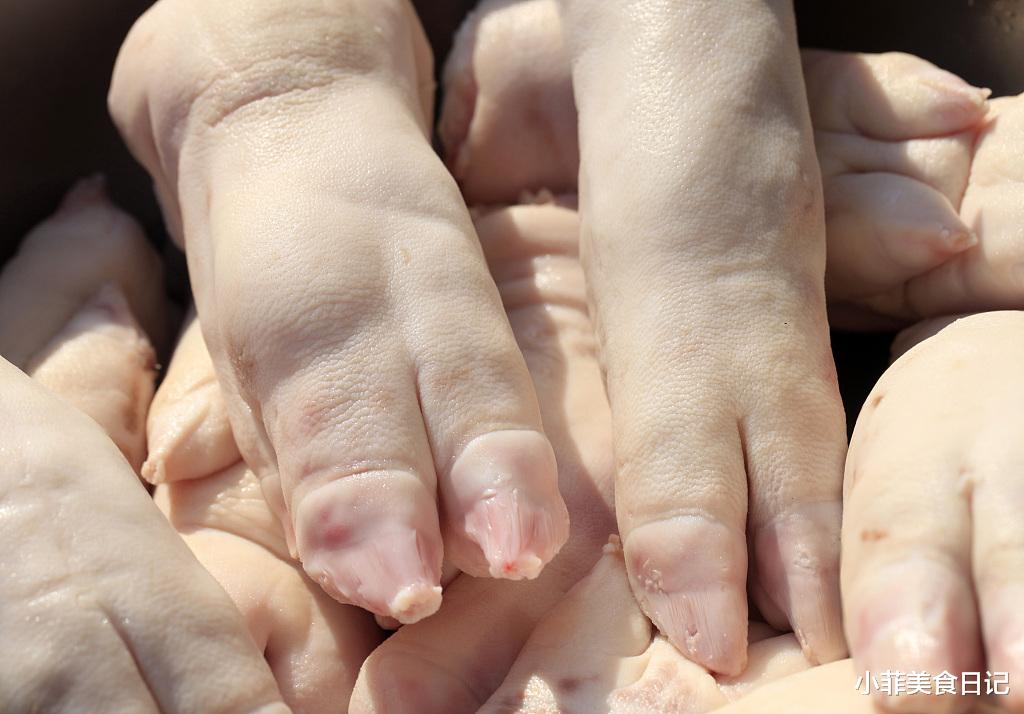 |买猪蹄，分清“前蹄”和“后蹄”，口感价格都不同，别买错了