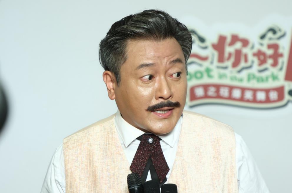 55岁魏骏杰减肥30斤内地复出!普通话进步大,接下2个代言赚70万