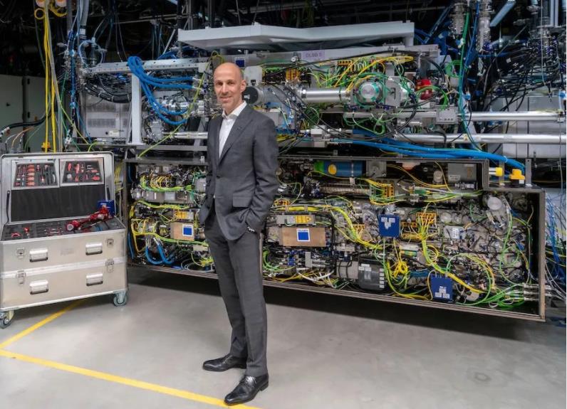 阿斯麦尔|EUV光刻机3大核心：2大来自德国，1大来自美国，ASML负责组装