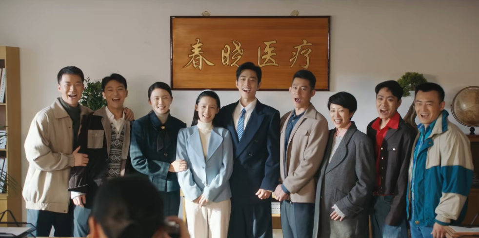 |首播收视全国第1，《新闻联播》花12秒力推，央视这剧又要爆了