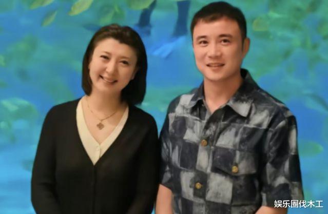 赵本山|赵本山三亚豪宅宴请大腕，章子怡喝得脸红冒汗，闫学晶素颜变化大