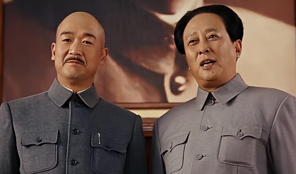 周星驰戏份全被删，成龙镜头能免则免，韩三平到底何许人也