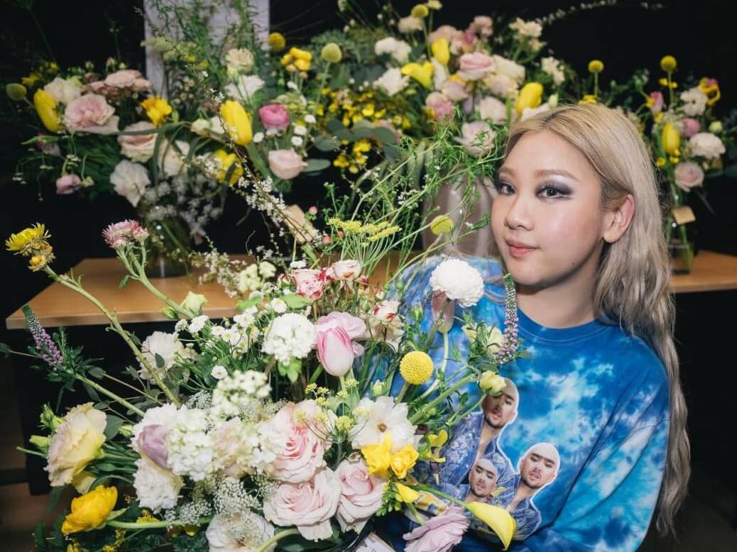 |郑欣宜藏了一年的男友被港媒曝光,帅气不输男星,细心体贴很温柔