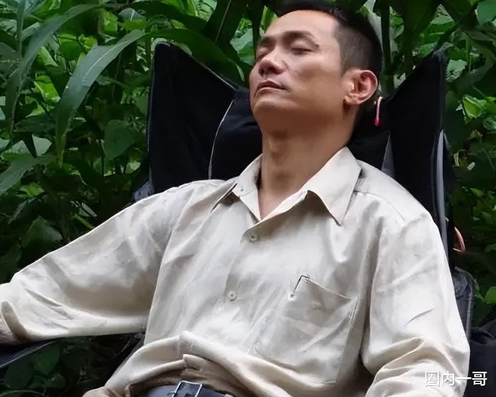 妻子佟欣离世14年后,那个说永不再娶的果靖霖,履行承诺了吗?