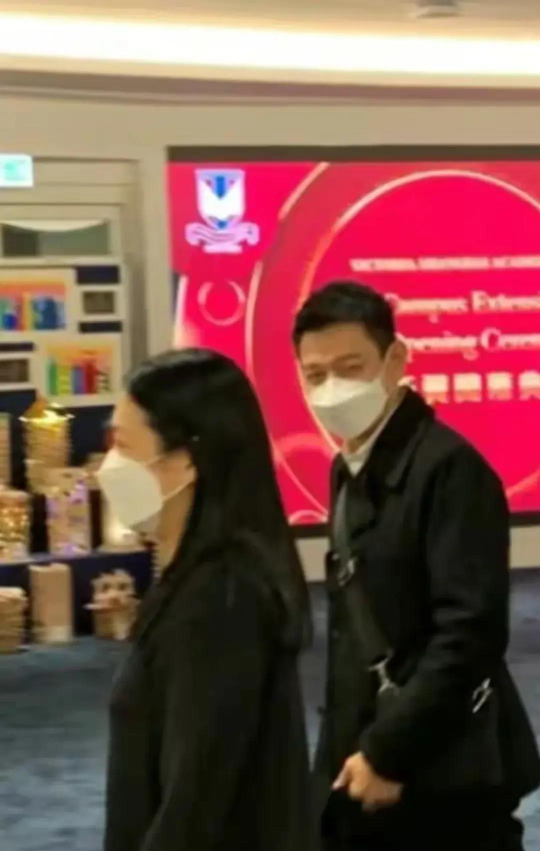 刘德华最新露面!胡子拉碴,笑容牵强,神情好憔悴,一夜老了10岁