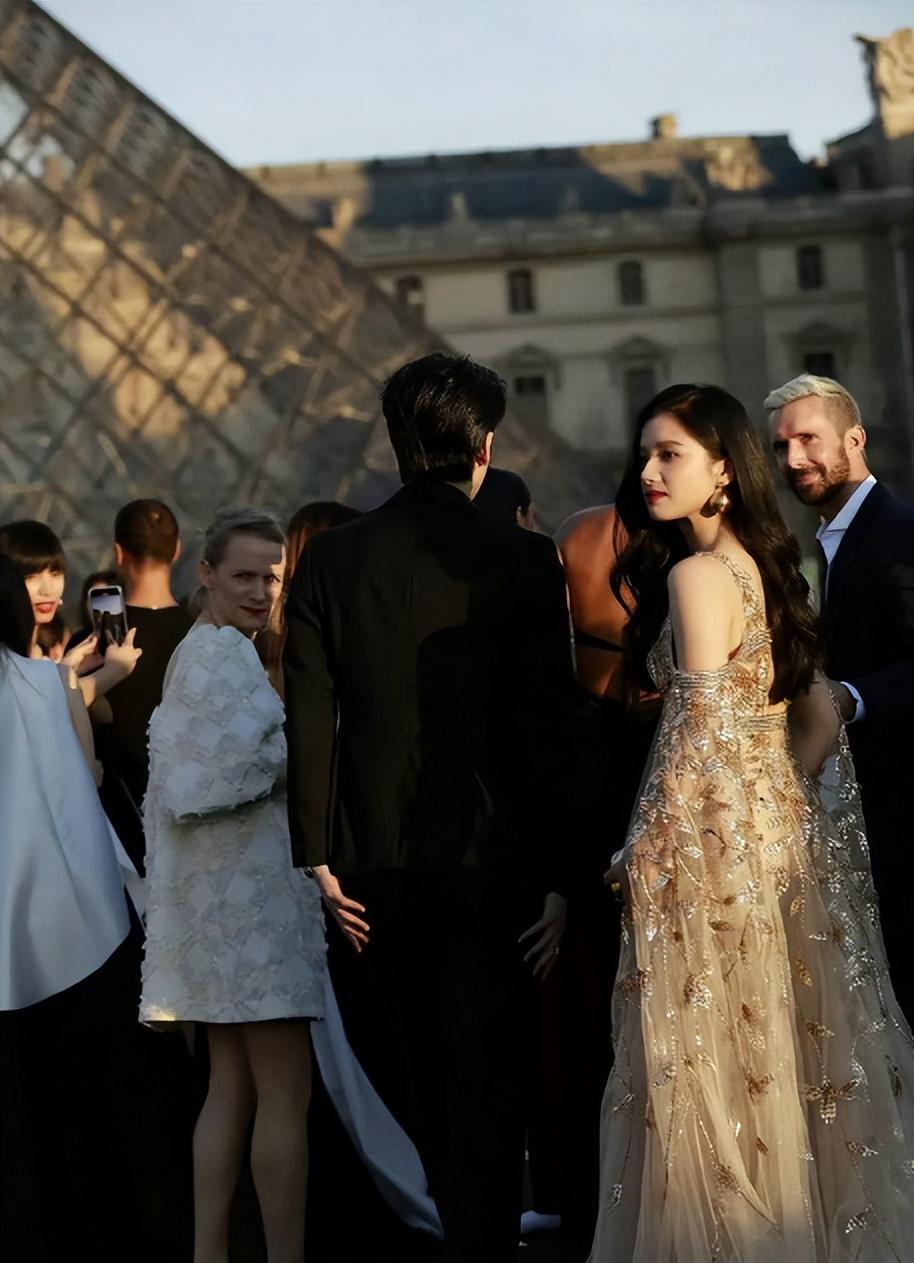 95花颜值看周也，身材看田曦薇？这画面谁看了不迷糊啊