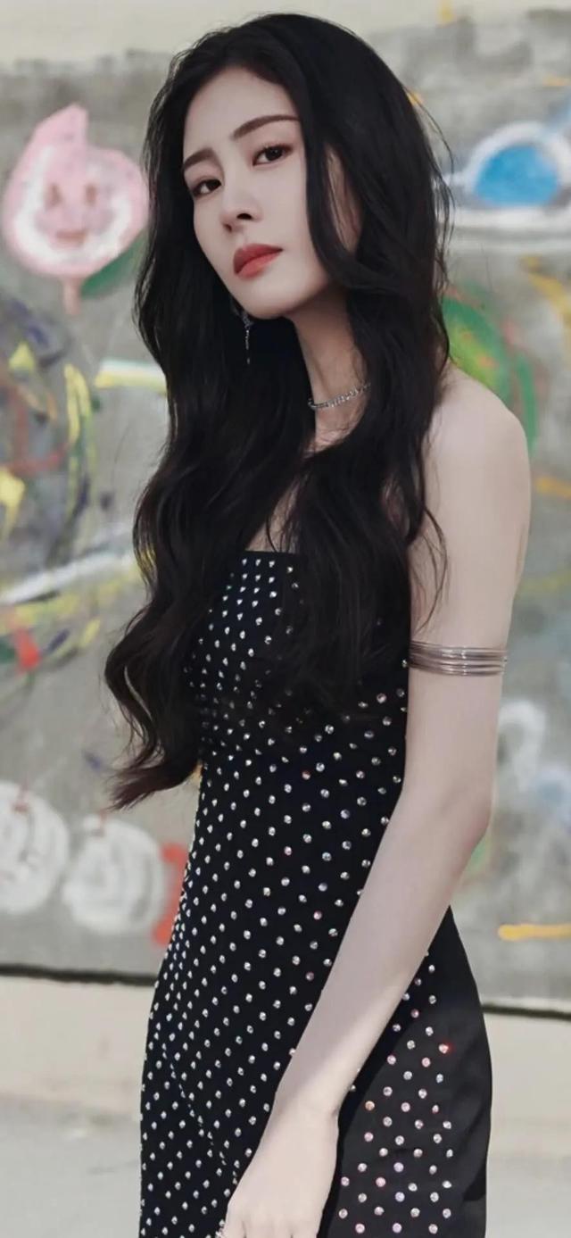 张碧晨|张碧晨,一张百灵鸟的歌喉