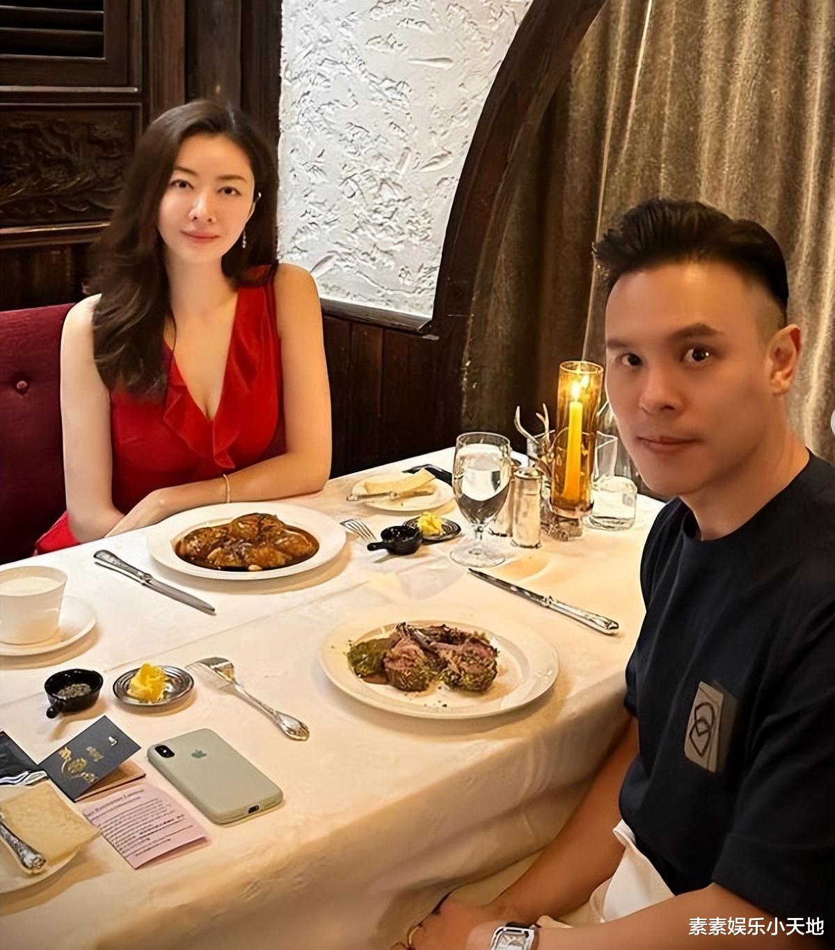 郭可颂表白熊黛林:夫妻甜蜜庆祝结婚7年,手捧玫瑰晒亲吻照