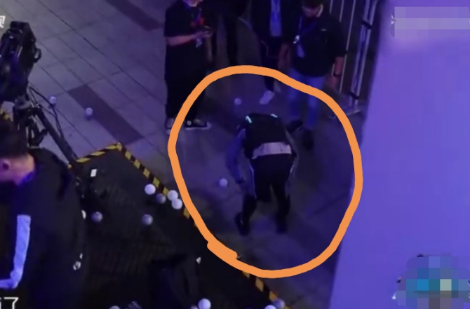 蓝台遮羞布被撕开,公开挂旭日旗,罪行不止3条命,谁给的底气?