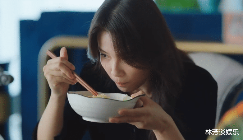 一个做作,一个双眼无神,两个人拉垮40集大剧,刘宇宁也救不了!