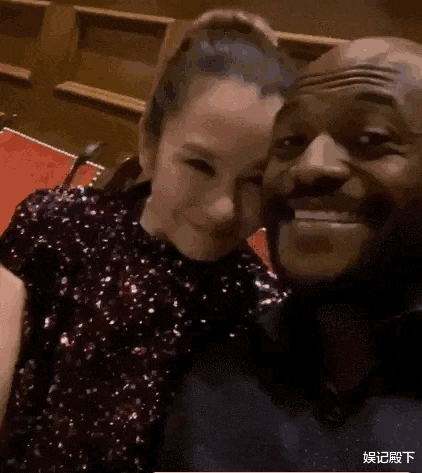 陈冠希二姐甩掉黑哥，新男友高大威猛，看起来却比父亲陈泽民还老