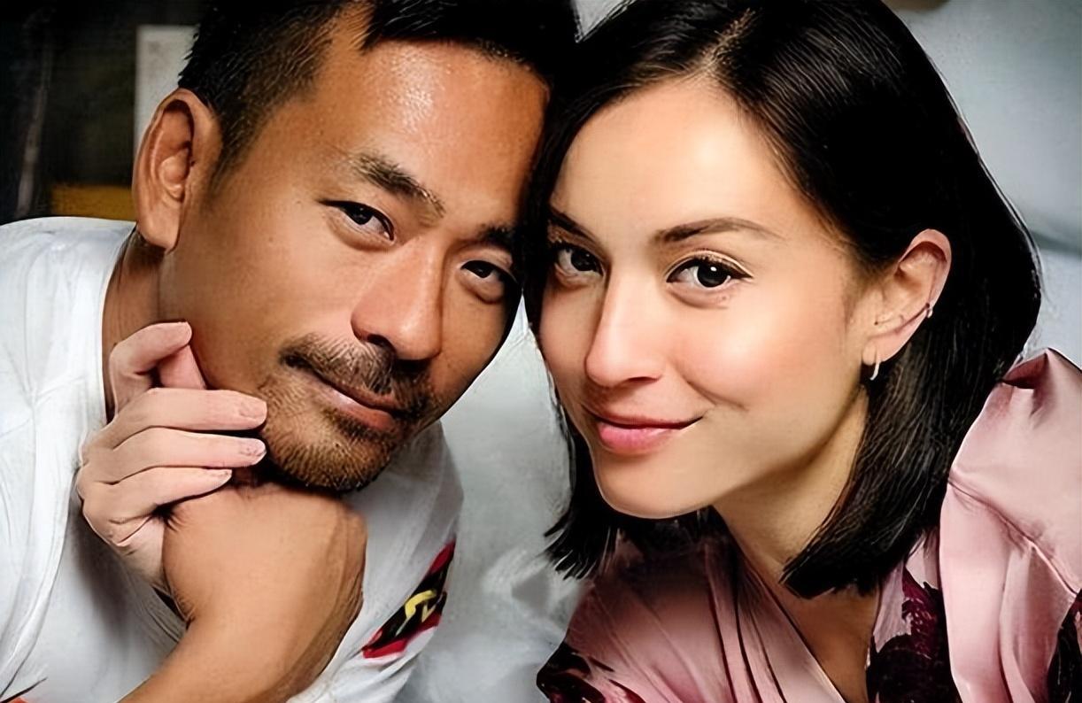 给富豪五年连生四娃，拿到5亿分手费后，38岁的刘碧丽怎么样了？