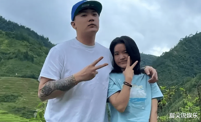 李勒优王晨正约会，两人对视甜蜜氛围拉满，崔晋：都替我随礼了？