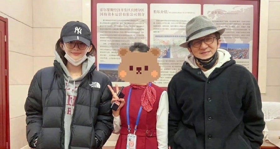 成龙|《神话2》剧组亮相北影节,C位惊艳,成龙当陪衬,张艺兴靠边站