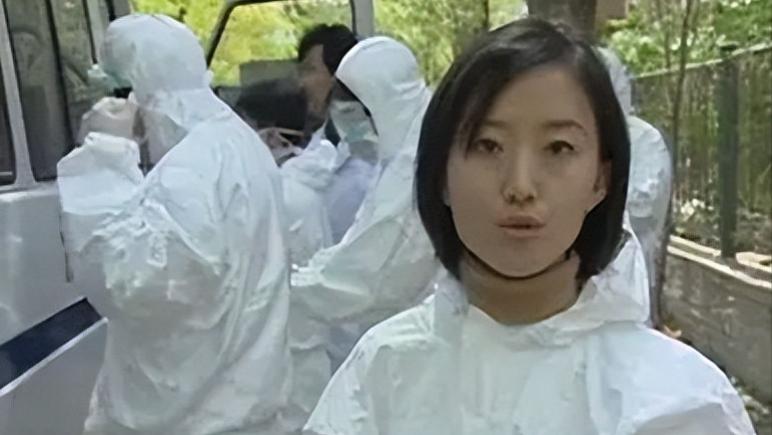 发表辱华言论、移居美国的“公知女神”柴静，如今下场咎由自取！