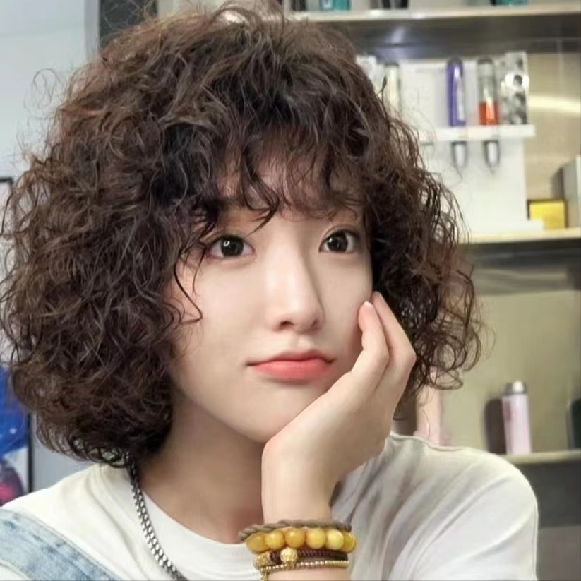 想烫头发，冷烫和热烫有啥区别？哪种方法效果比较好？