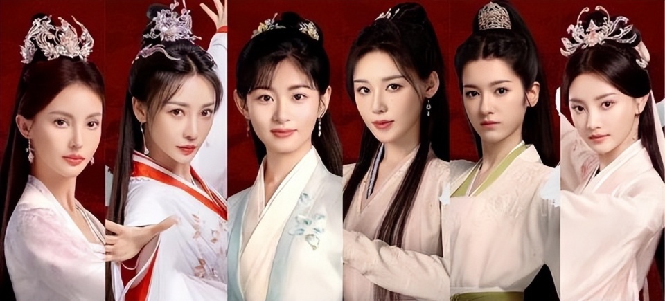 杨洋掉进美女窝，被16位美女包围，谁更有还原度？