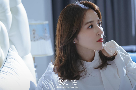 李瑞镇|一集入坑,顶流一回归,收视就登顶!