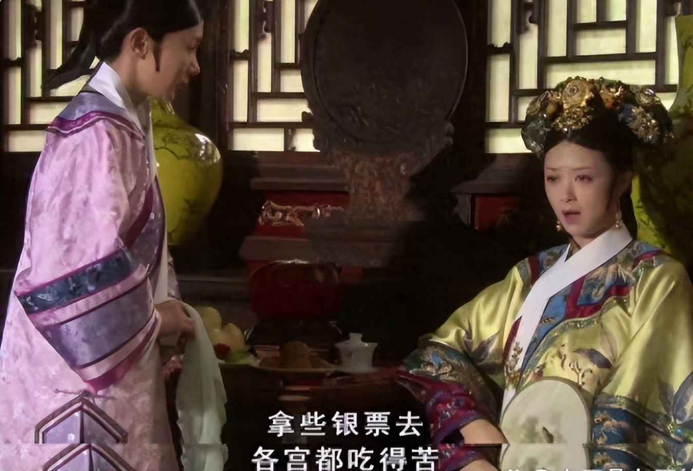 “拿些银票去，各宫吃的苦”，董明珠言论引众怒，都不如华妃娘娘