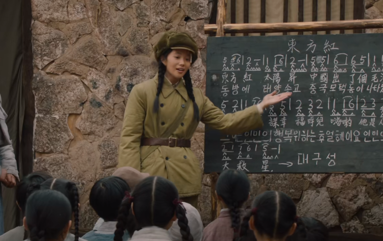 央视《上甘岭》停播,24集抗战剧热血沸腾,主演阵容陷入争议