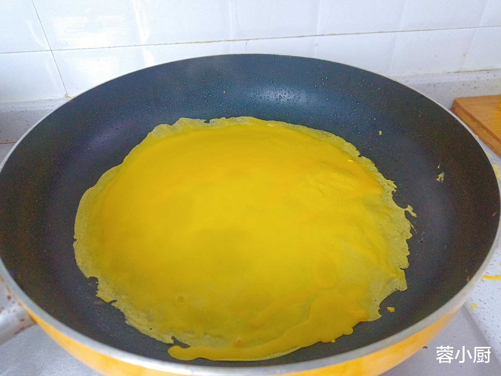 |建议女人,多善待自己,少喝奶茶多吃6道菜,脸色红润,精神饱满