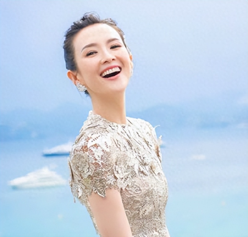 章子怡曾怒怼小沈阳：没有赵本山谁认得你？小沈阳回怼让她变黑脸