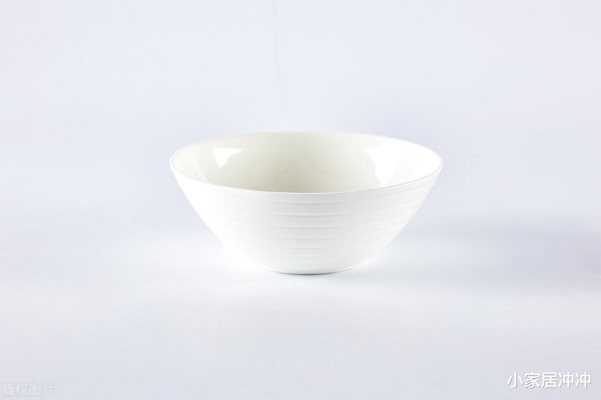 快餐|奉劝大家:不管家里多穷,这4种饭碗不要用,越早知道越好