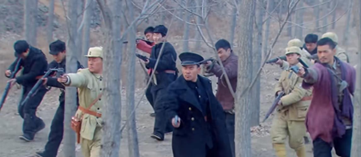 底裤外露、貂蝉打丧尸,这些侮辱观众的操作,简直不要太离谱!