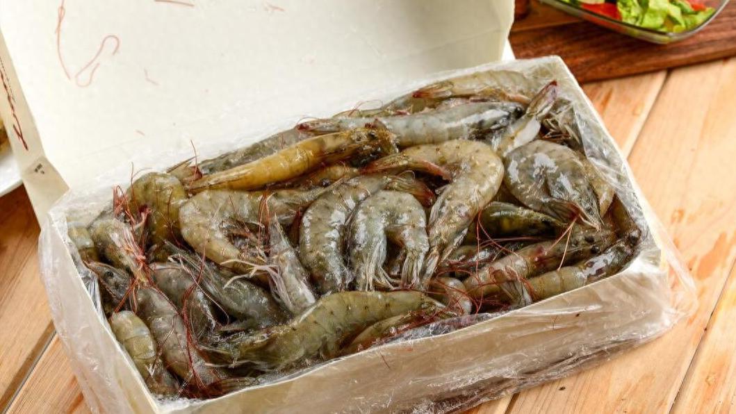 |保存大虾，切忌直接冻冰箱，渔民分享1招，保存更久，肉质更鲜甜