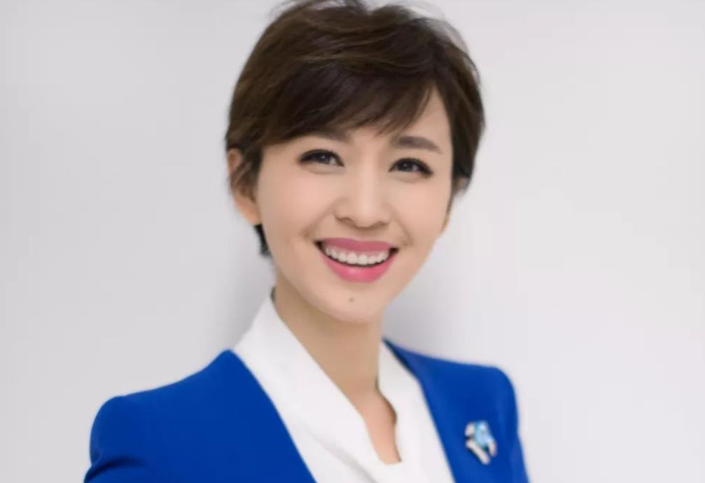王楚然|曝新闻联播主持欧阳夏丹离职,旅游现身简陋面馆