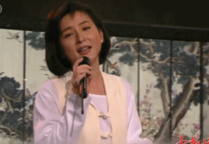 65岁天后终生未婚,无性无爱,与青灯古佛相伴,被母亲毁掉一生