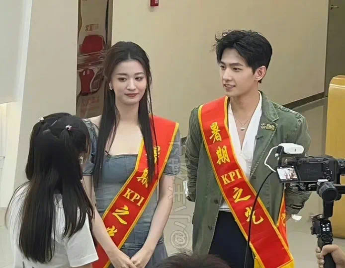 校草男星分手？