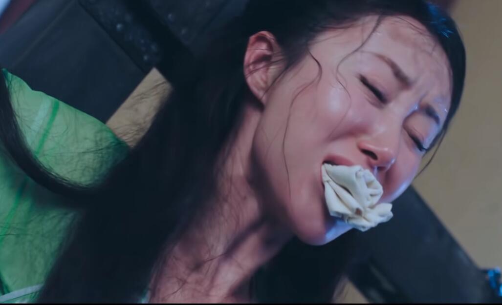 同样是演“被绑架”，把杨紫、鞠婧祎等人放一起看，差距就出来了