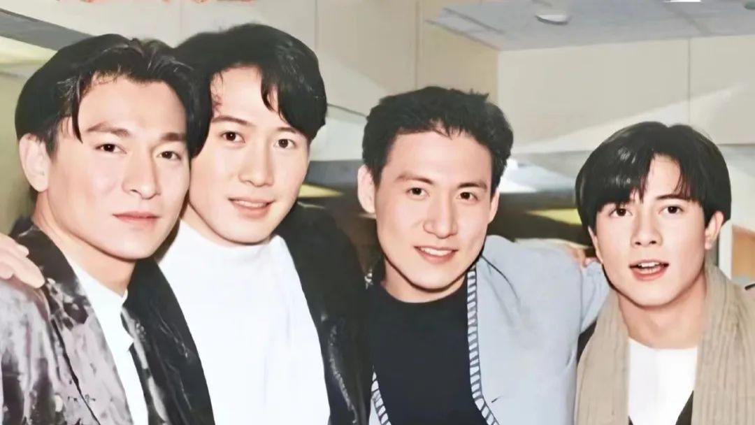 顶流的恋情瓜？就这？