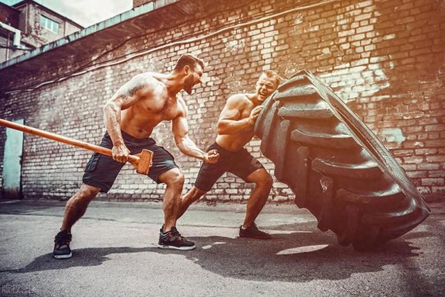 一组HIIT训练动作，每次20分钟，就能燃脂一整天