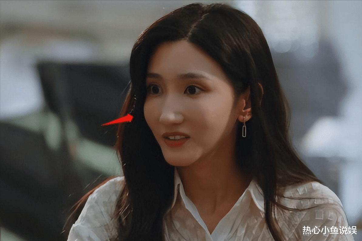 “硅胶脸”的风吹进了央视职场剧,跟天然脸对比,简直是降维打击