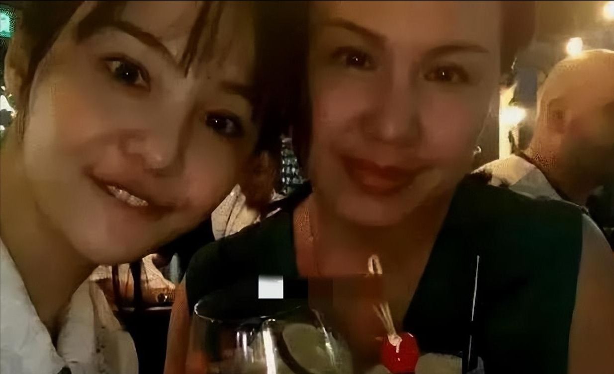 劣迹女星海外晒豪宅照片，她发文表示：无需在中国照样能过得精彩