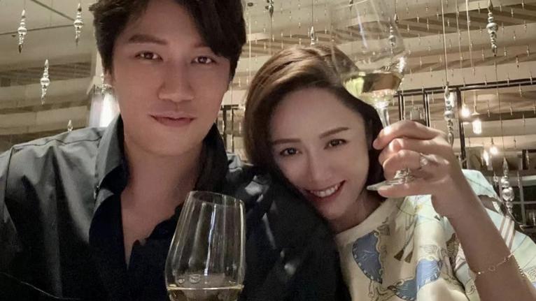 陈乔恩|陈乔恩大口喝酒否认怀孕，44岁不急生娃，与富二代丈夫全球旅游