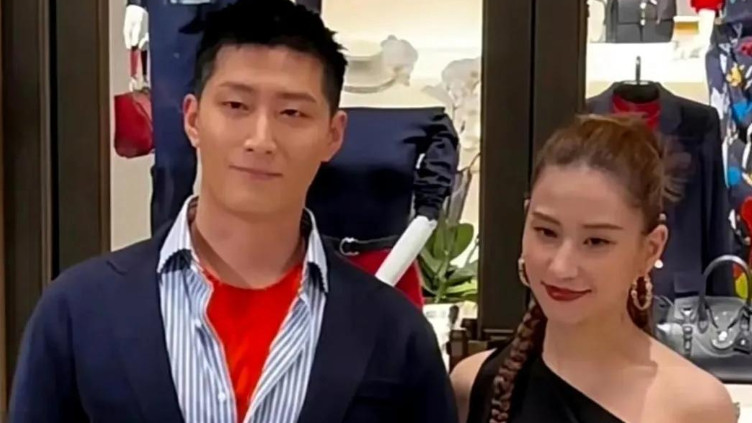 何超莲|何超莲窦骁大婚前合体捞金！男方脖子草莓印显眼，被嘲眼中无真情