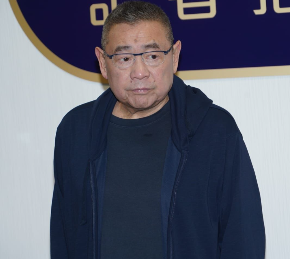 刘銮雄开记者会笑谈恒大歌舞团,承认与甘比结婚是为保住千亿财产