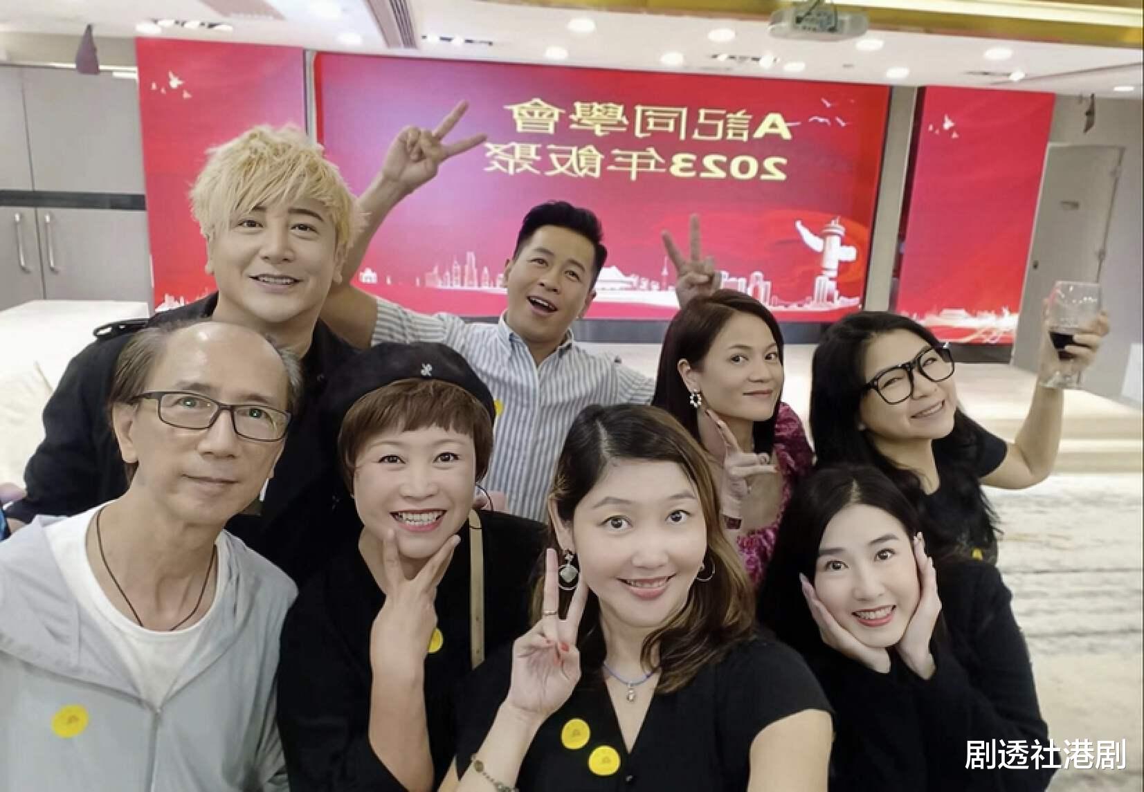 梁雪湄|香港知名女星罕见现身，皮肤白皙少女味足，与男友恋爱多年不结婚